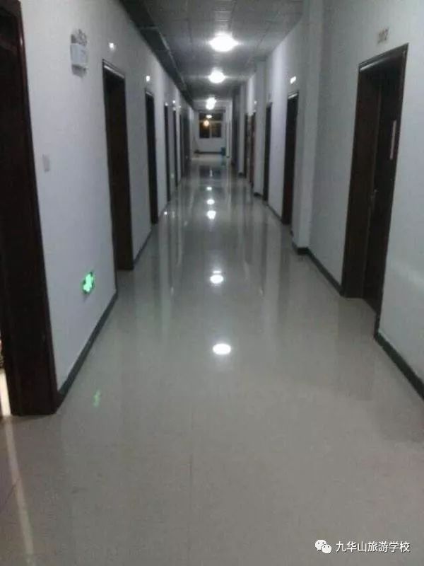 2021届九华山旅游学校初中、高中毕业特招班招生(17) 2021届九华山旅游学校初中、高中毕业特招班招生(17)